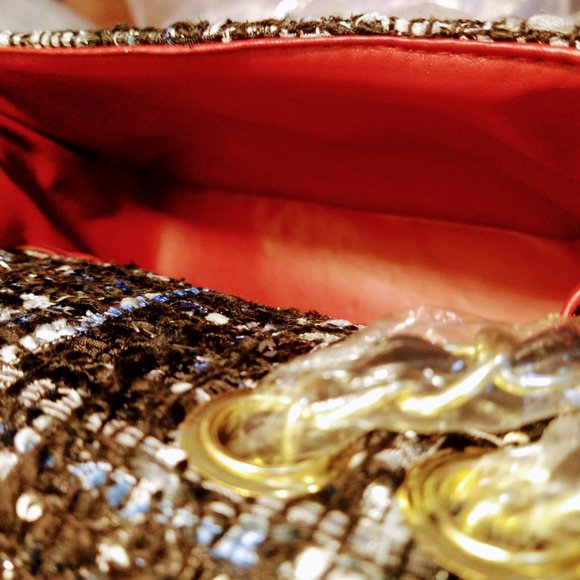 Elegant Blue White Black and Silver Tweed Classic Shoulder Bag - Picture 3 of 10